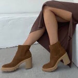 Dolce Vita Brown Heeled Boots
